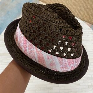 Brown summer fedora.